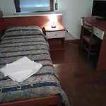 Hotel Elena